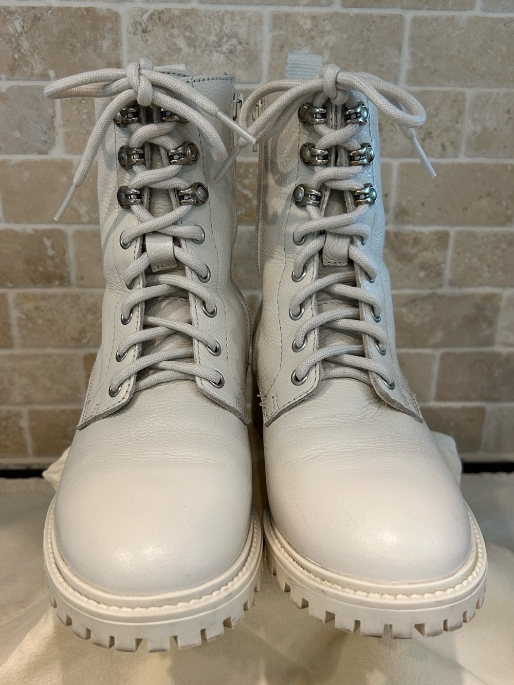 Women’s Lace-Up Combat Boots - Cream